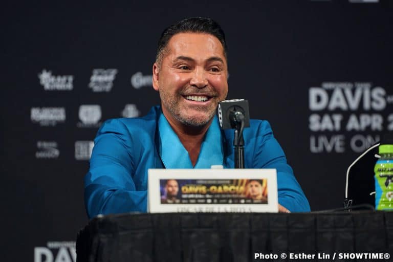 Image: De La Hoya: Canelo is "Scared" of Benavidez