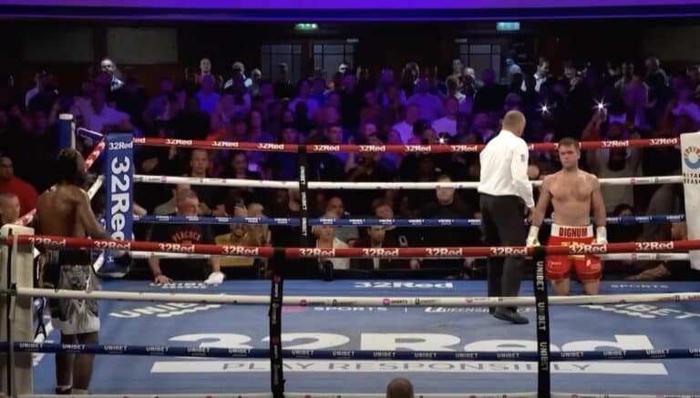 Image: Boxing Results: Denzel Bentley Stops Dignum In The Second At York Hall